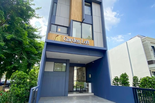 1-fasad-garden-loft-grand-wisata